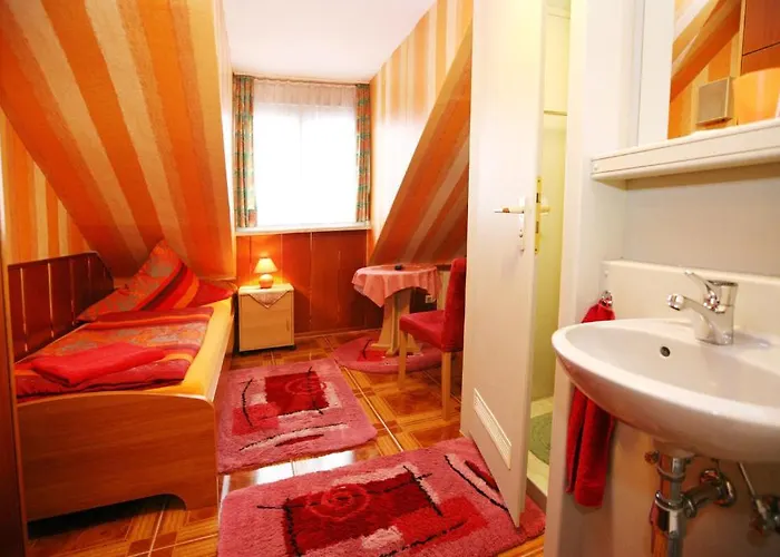 Otel Hotel-pension Klaer Speyer